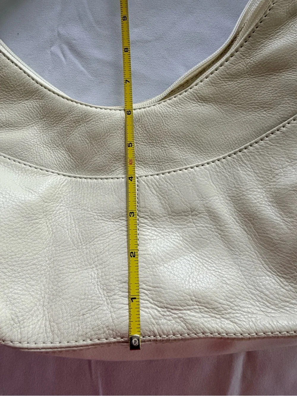 ST. JOHN’S BAY White Leather Hobo Shoulder Bag